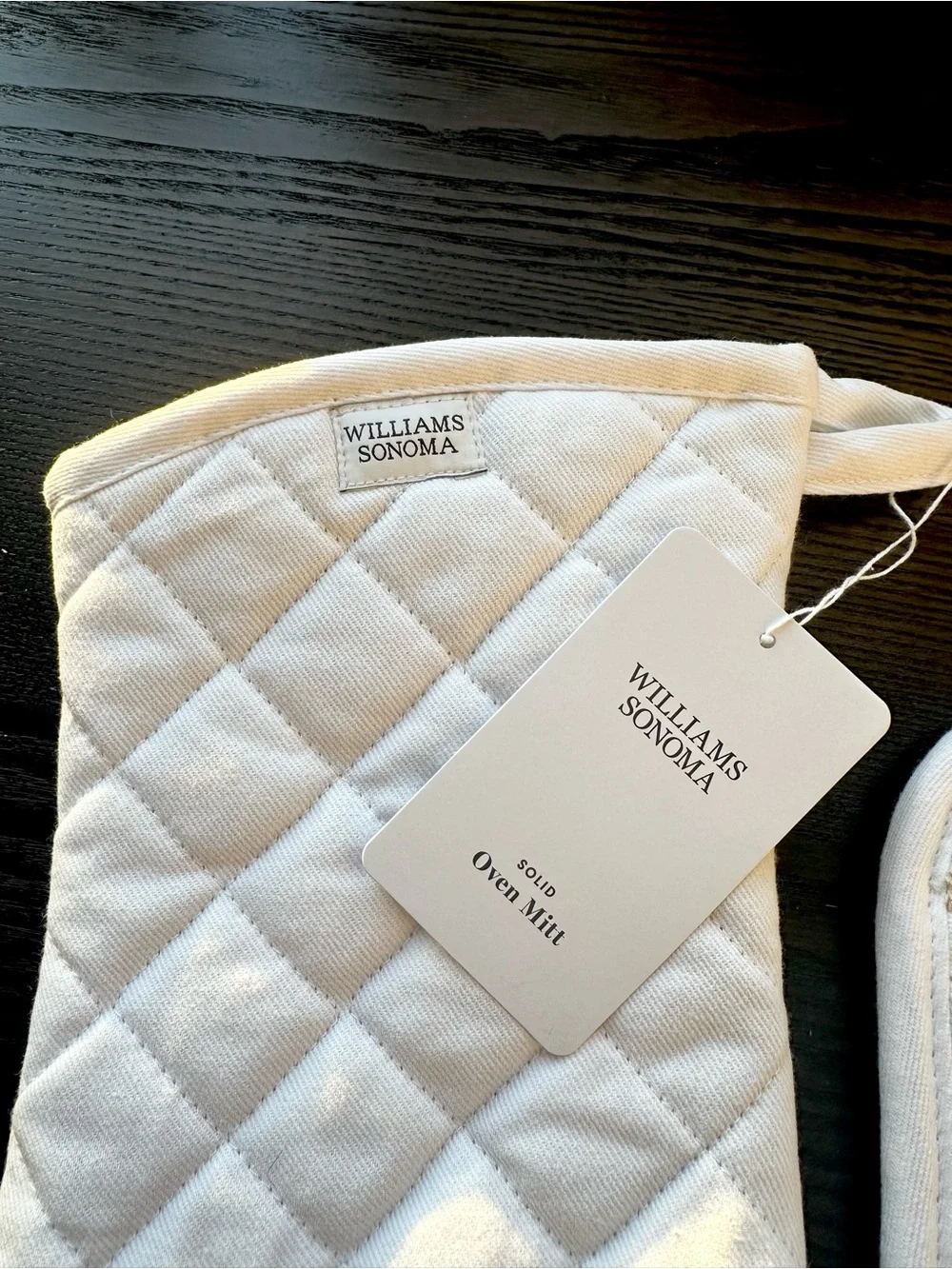 Williams Sonoma Cream Quilted Oven Mitt & Pot Holder Kitchen Linen Set